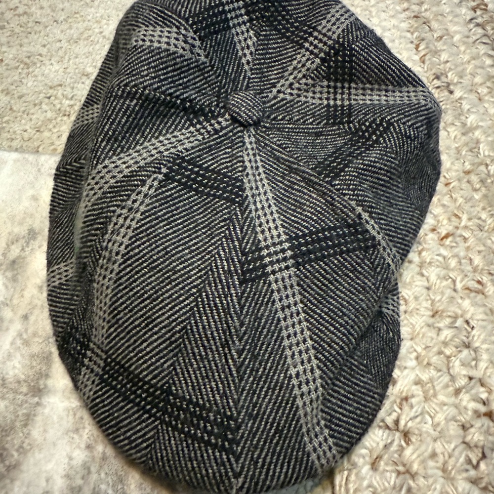 Classic Gray Herringbone Flat Cap - image 3